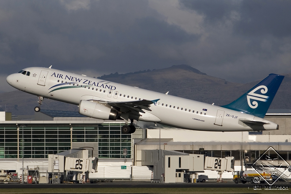 ZK-OJF (cn 2153) Airbus A320-232