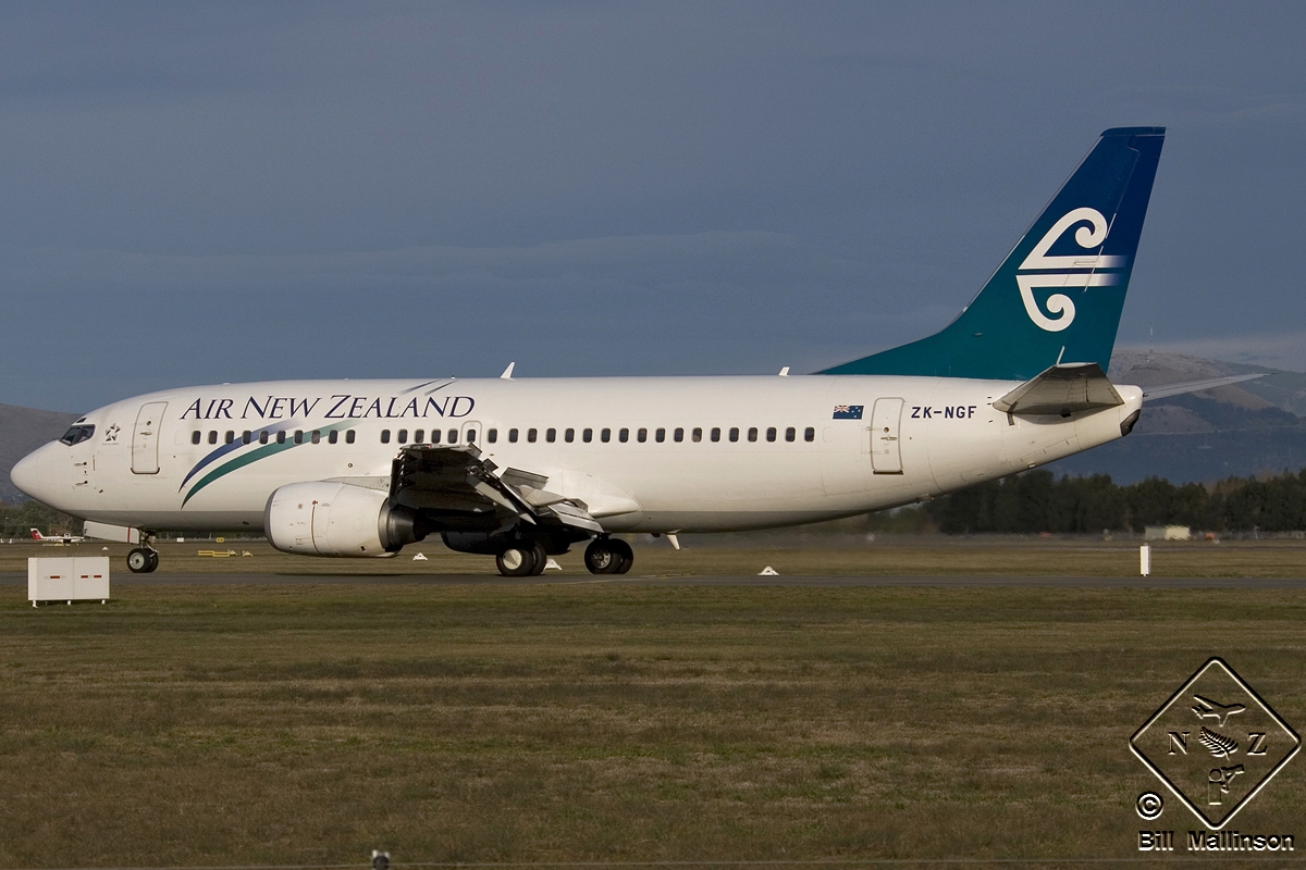 ZK-NGF (cn 28734) Boeing 737-3U3