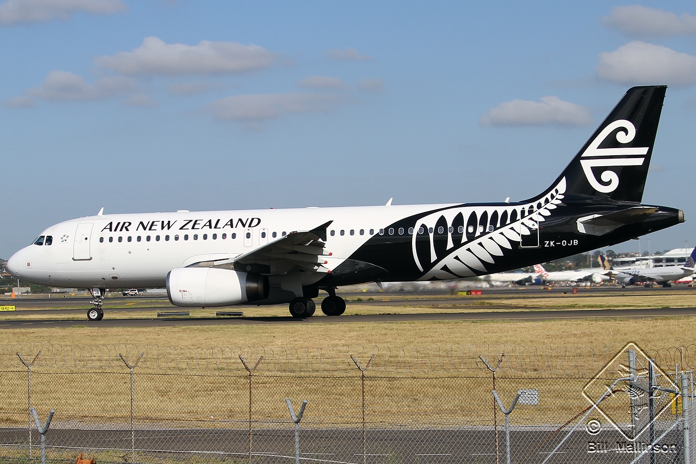 ZK-OJB · Airbus A320-232 · (SYD / YSSY)