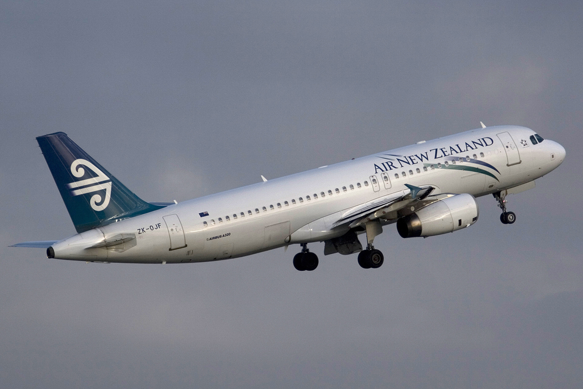 ZK-OJF (cn 2153) Airbus A320-232