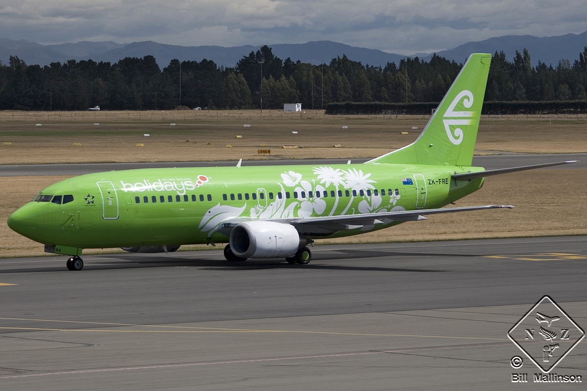 ZK-FRE (cn 28742) Boeing 737-3U3