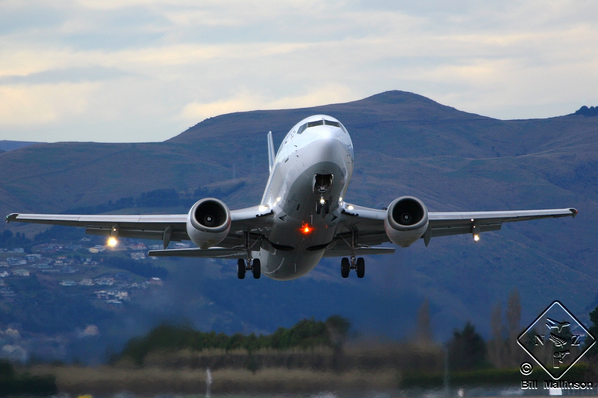 ZK-NGR · Boeing 737-33A · (CHC / NZCH)