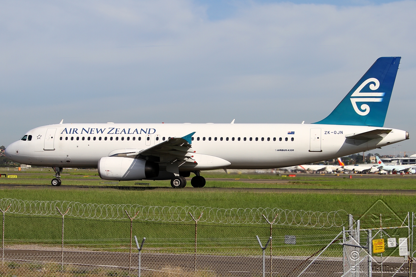ZK-OJN · Airbus A320-232 · (SYD / YSSY)