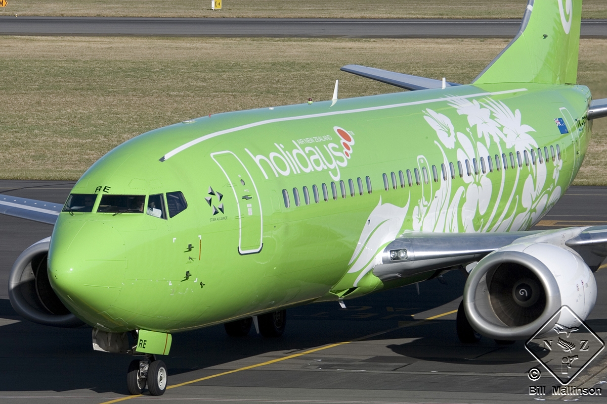 ZK-FRE (cn 28742) Boeing 737-3U3