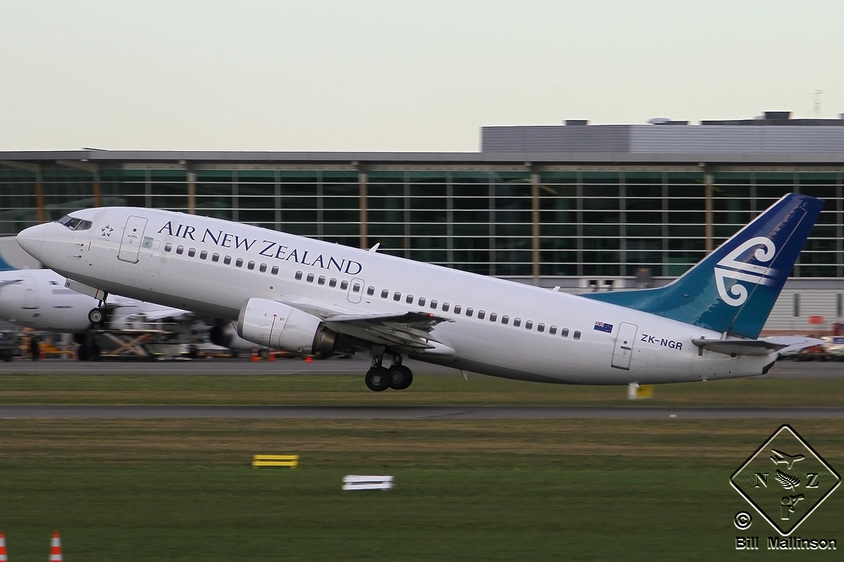 ZK-NGR · Boeing 737-33A · (CHC / NZCH)