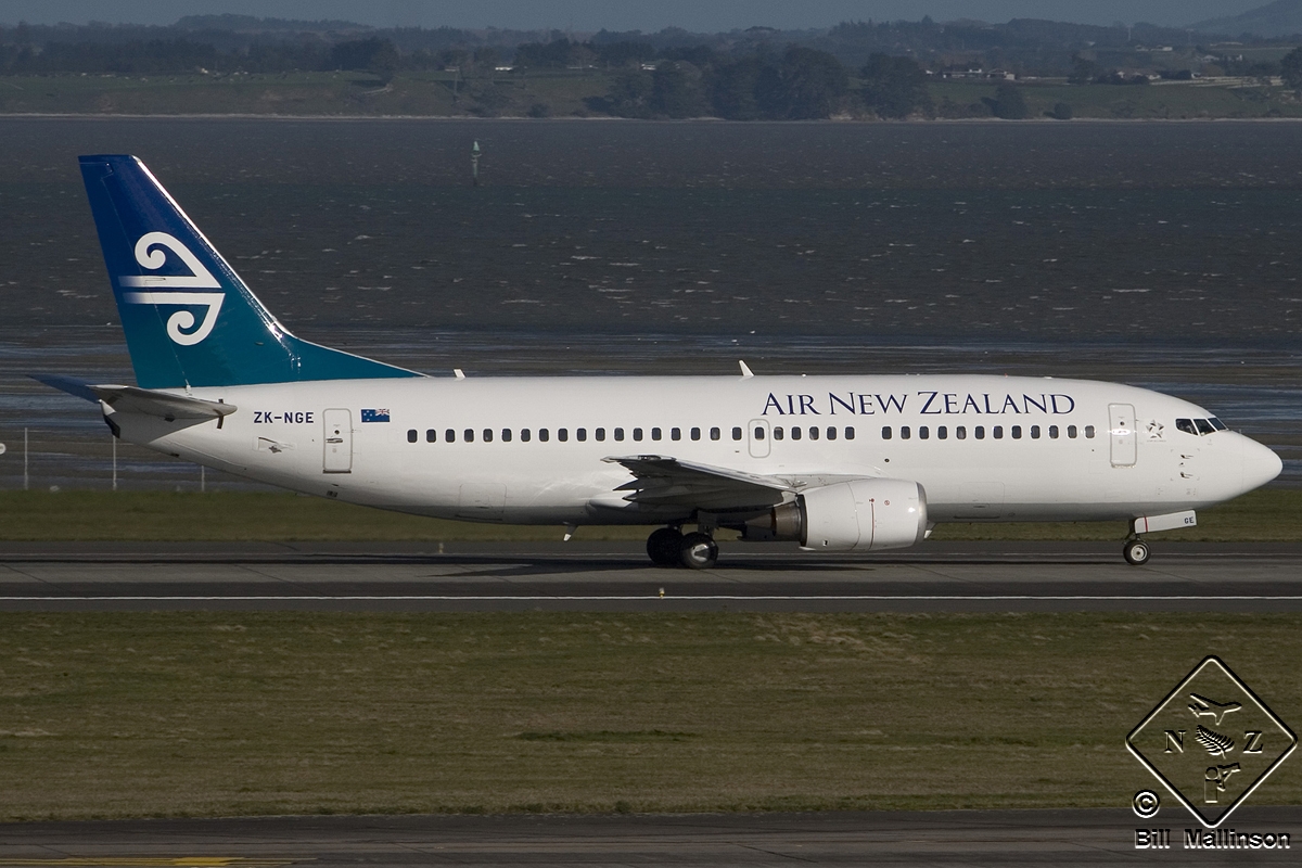 ZK-NGE (cn 28733) Boeing 737-3U3