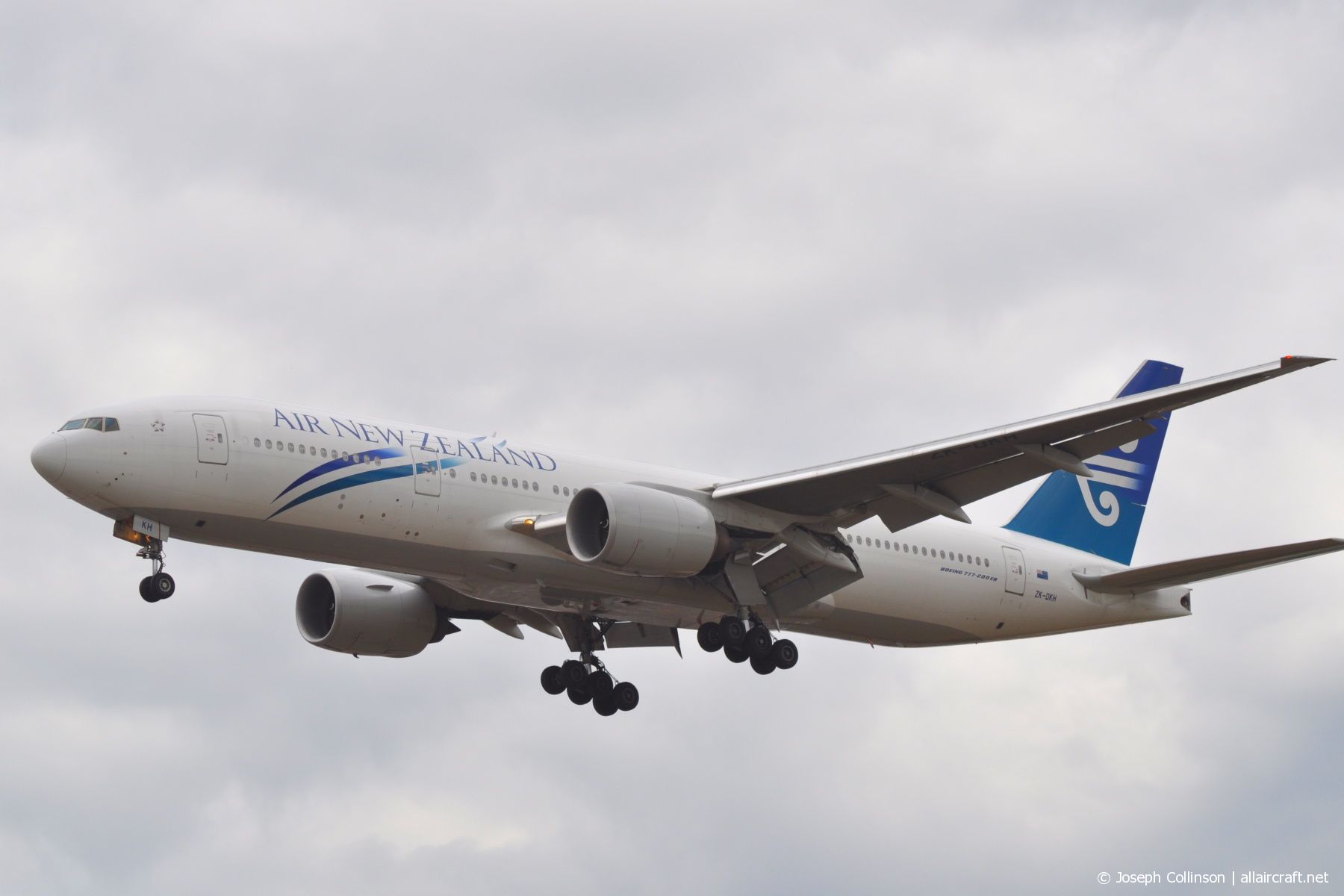 ZK-OKH (34379) 2007 Boeing 777-219(ER)