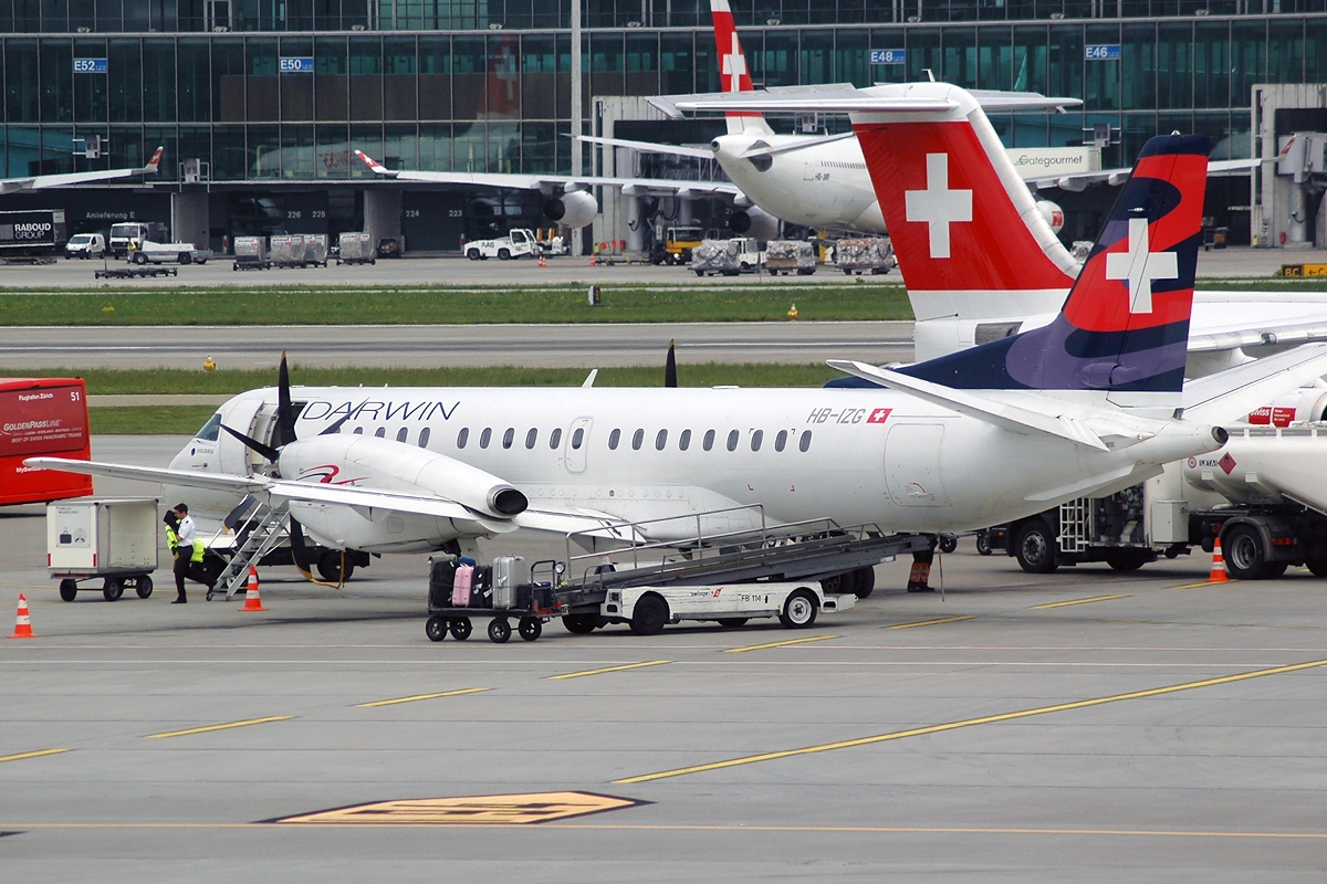 HB-IZG (2000-010) Saab 2000