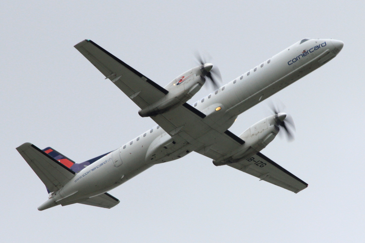 HB-IZG (2000-010) Saab 2000