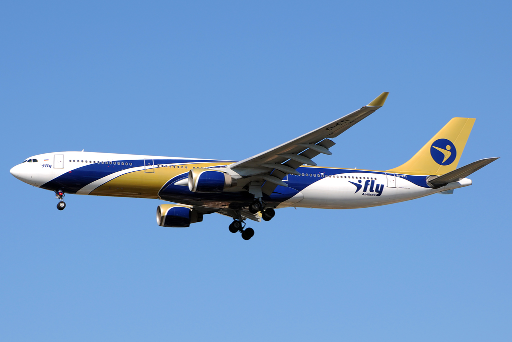 EI-ETI ( 171 ) 1997 Airbus A330-322