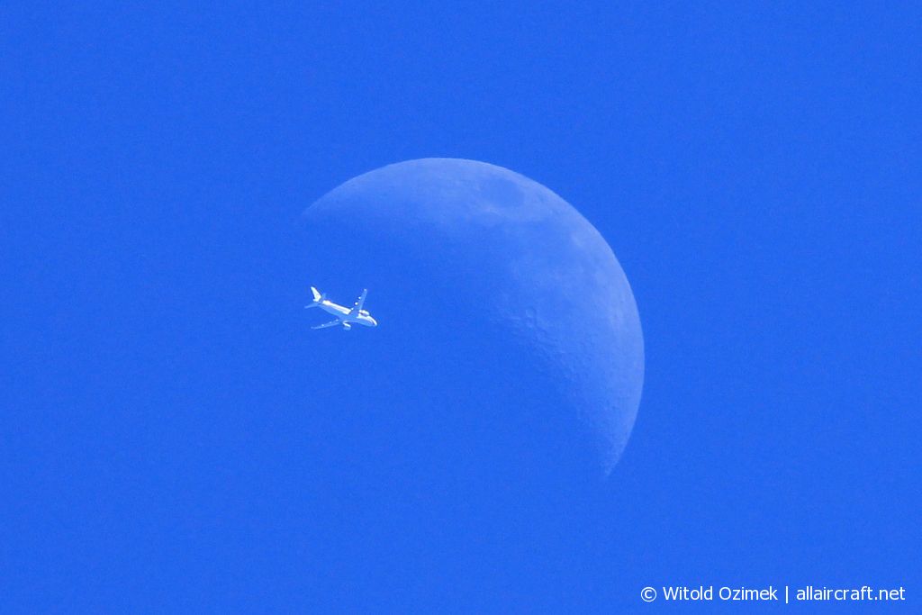 VP-BWI · Airbus A320-214 · -