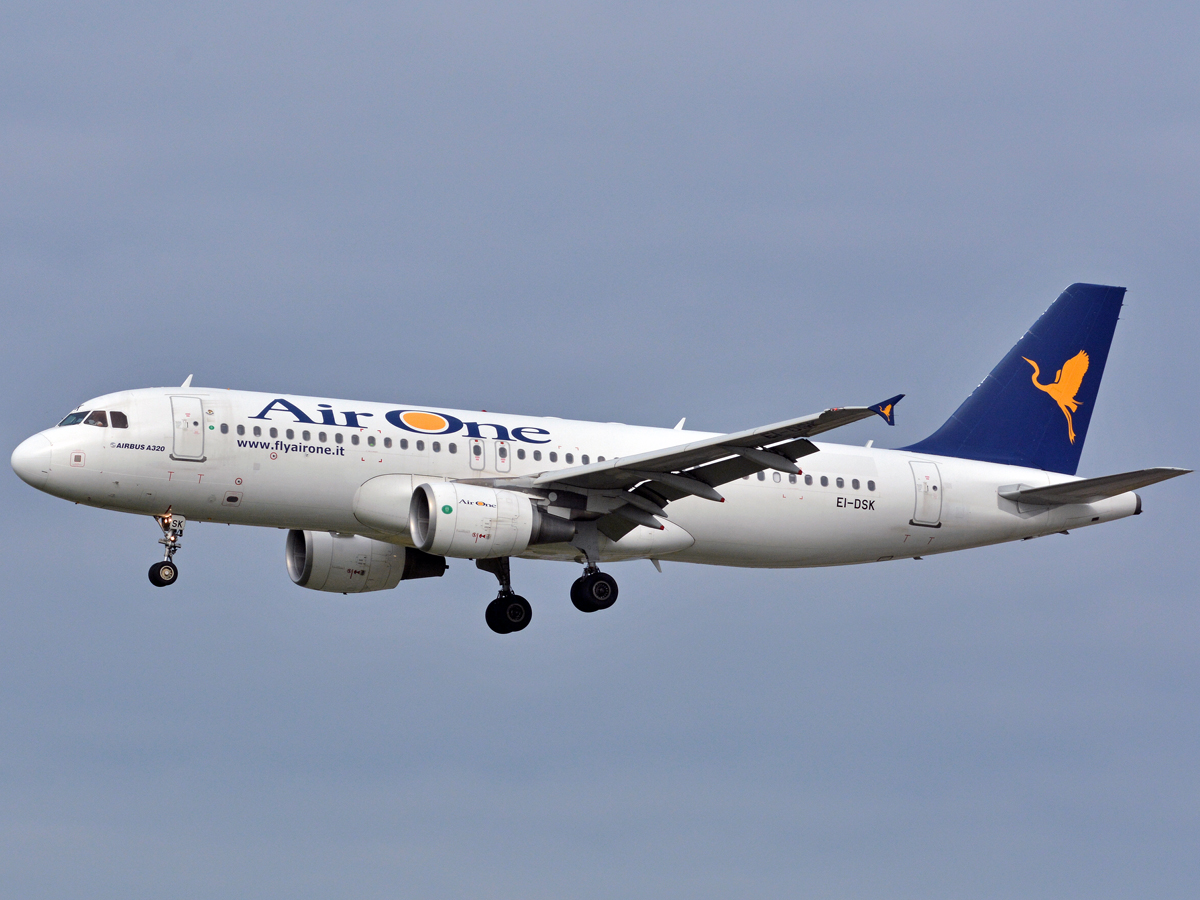 EI-DSK (3328) 2007 Airbus A320-216