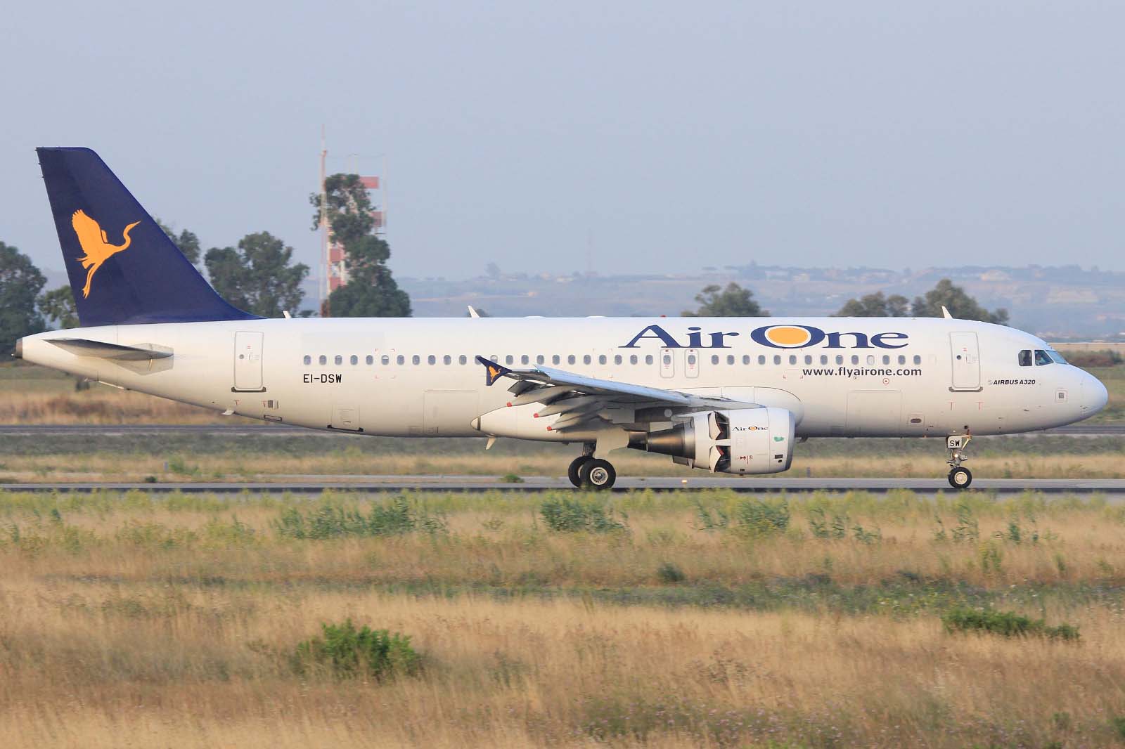 EI-DSW · Airbus A320-216 · (FCO / LIRF)