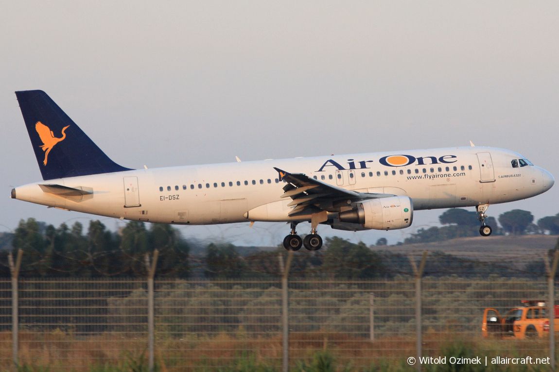 EI-DSZ (cn 3695) Airbus A320-216