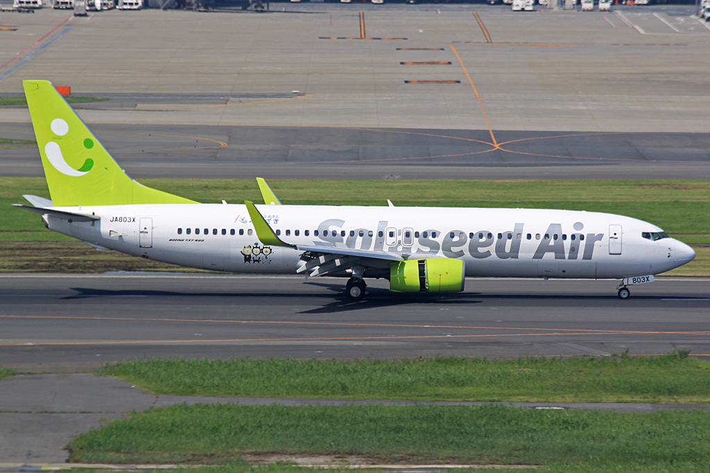 JA803X · Boeing 737-86N · (HND / RJTT)
