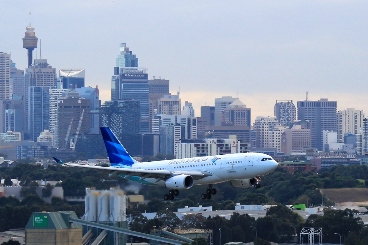PK-GPQ · Airbus A330-243 · (SYD / YSSY)