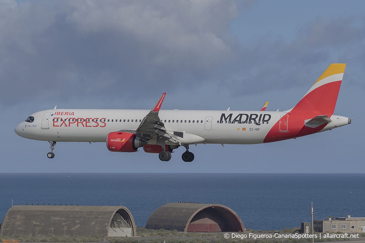 EC-NIF (10025) 2020 Airbus A321-251NX