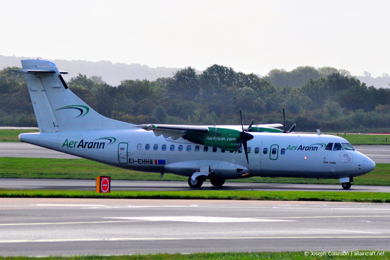 EI-EHH ( 196 ) 1990 ATR-42-300