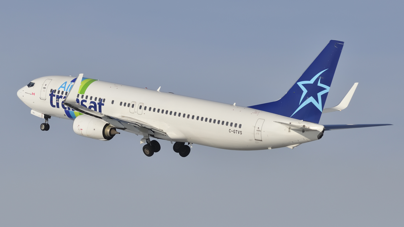 C-GTVS · Boeing 737-86J(WL) · (YUL / CYUL)