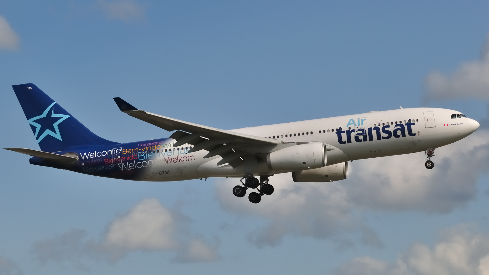 C-GTSI · Airbus A330-243 · (YUL / CYUL)
