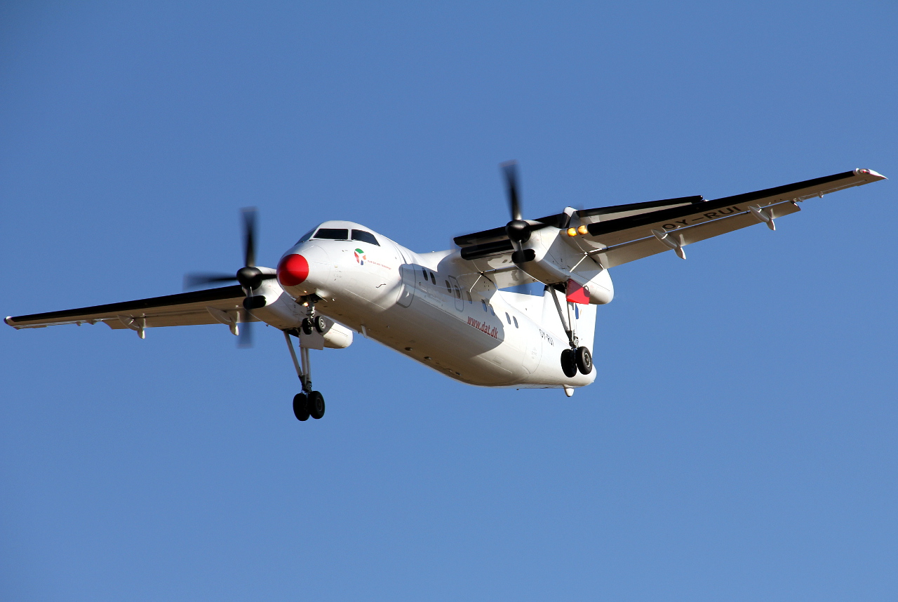 OY-RUI (335) 1992 DeHavilland Canada DHC-8-106 Dash 8