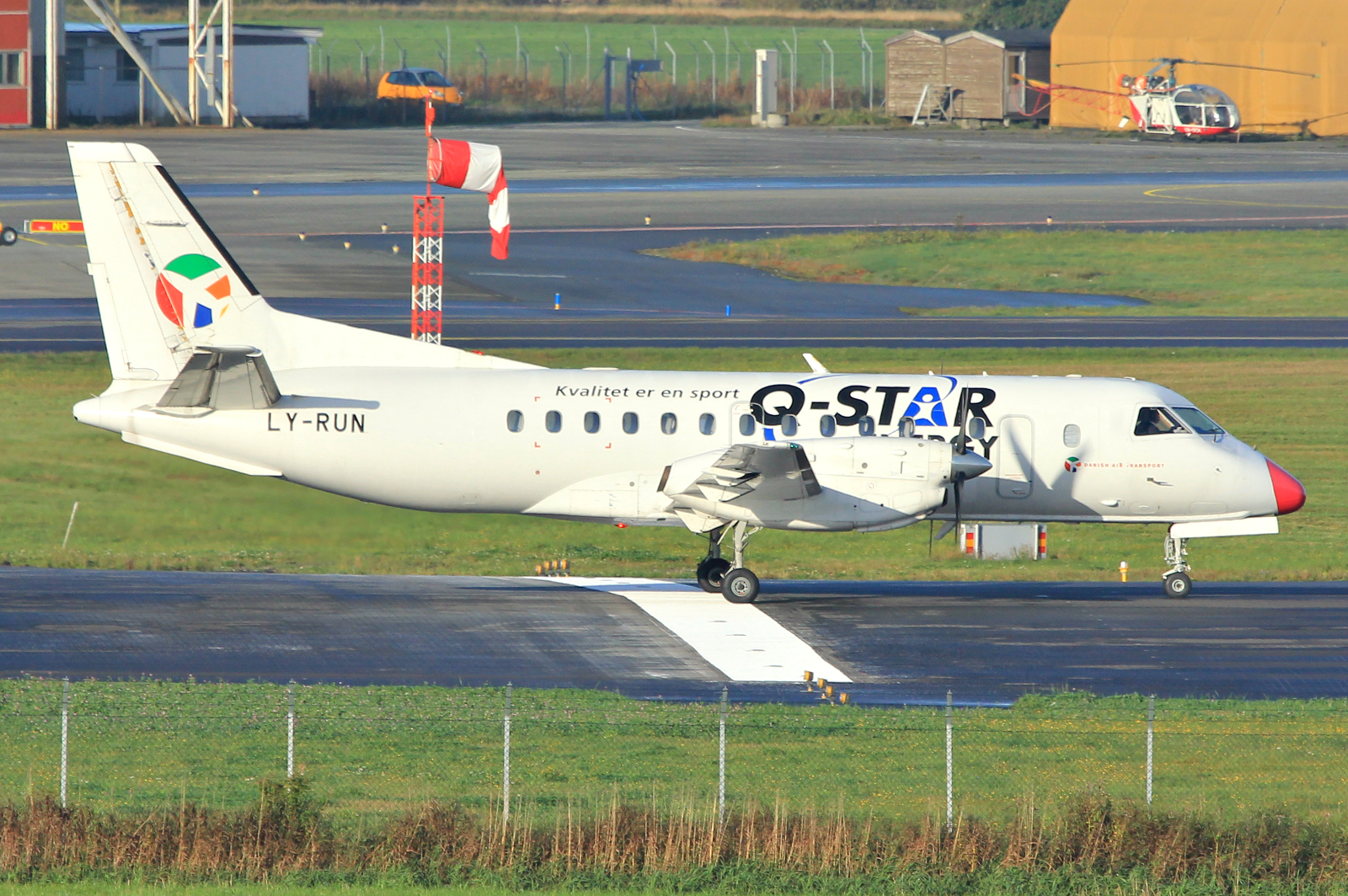 LY-RUN (340A-086) 1987 Saab 340A