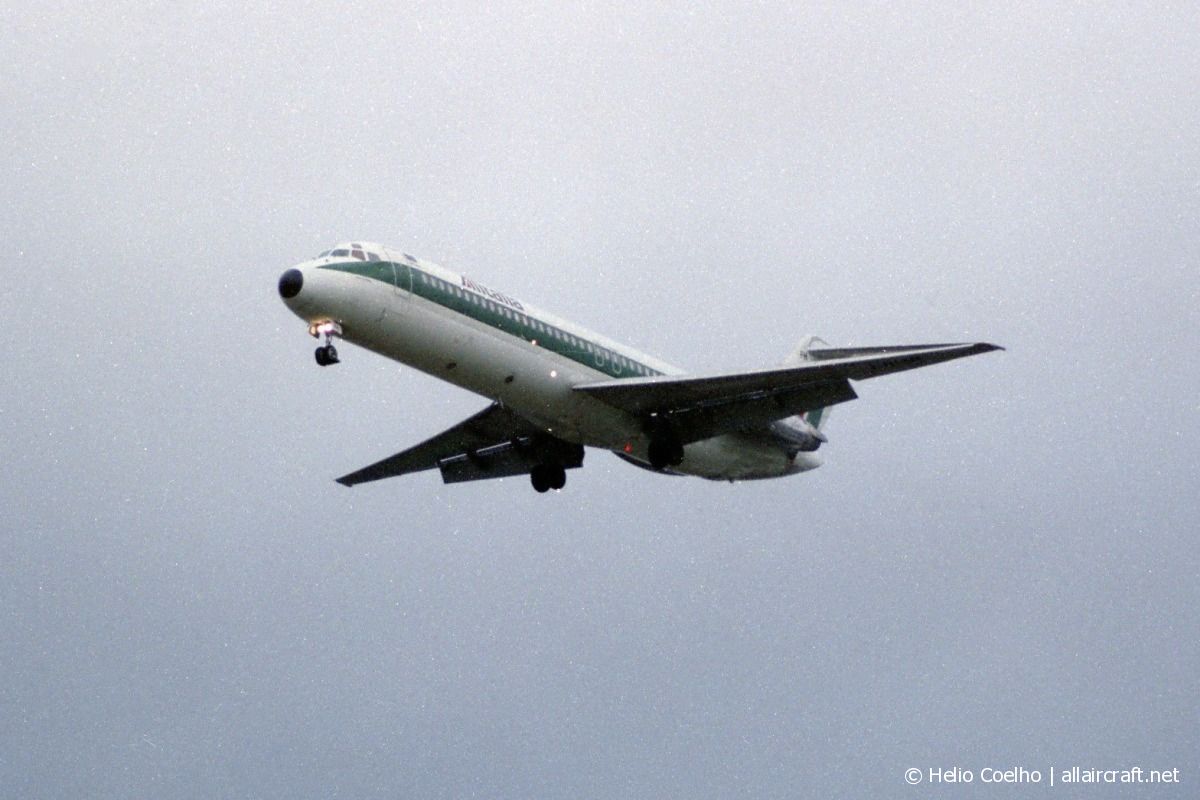 I-RIFH · McDonnell Douglas DC-9-32 · (LHR / EGLL)
