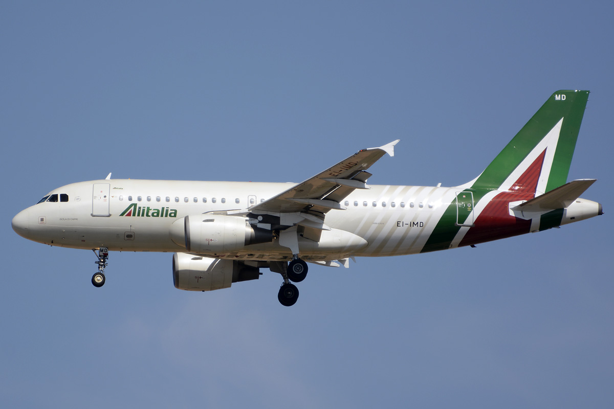 EI-IMD · Airbus A319-112 · (IBZ / LEIB)
