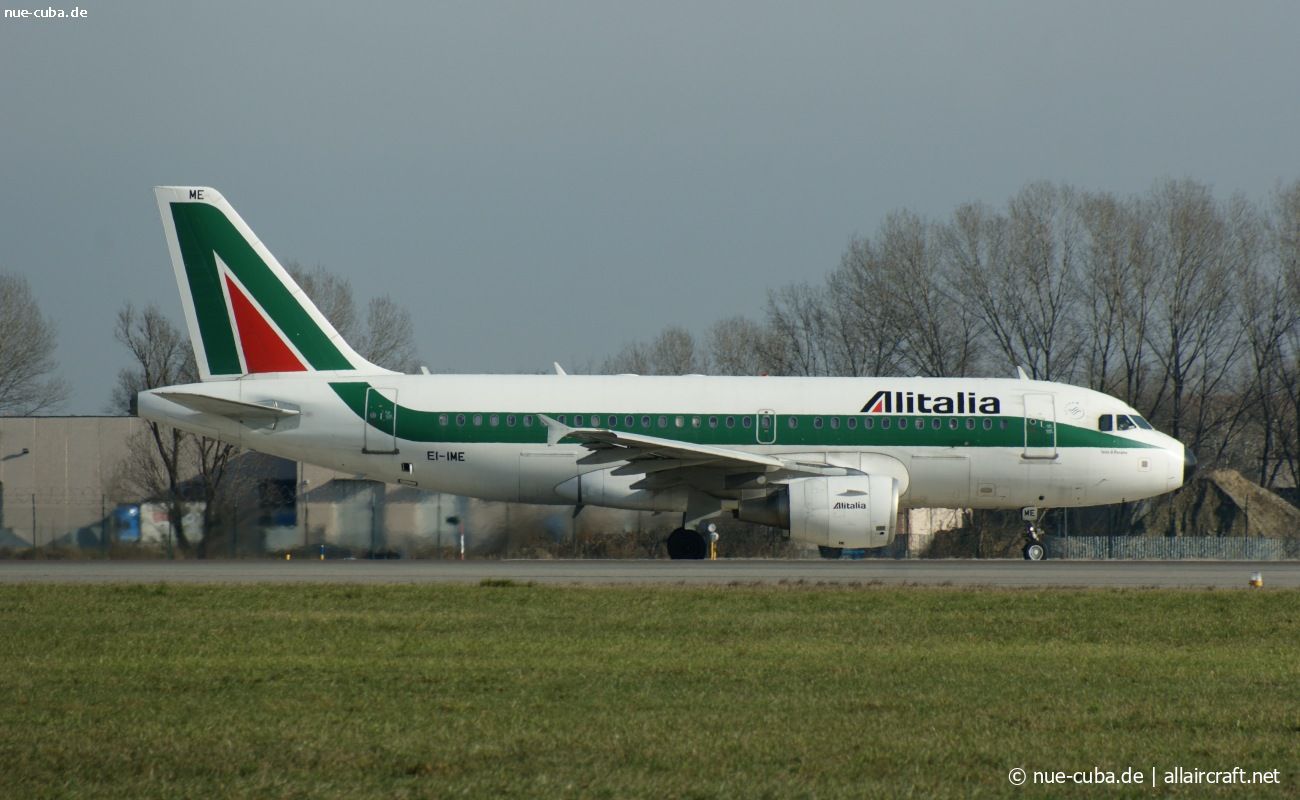 EI-IME (1740) 2002 Airbus A319-112