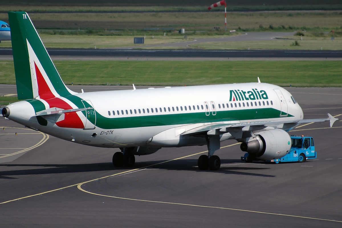 EI-DTK · Airbus A320-216 · (AMS / EHAM)