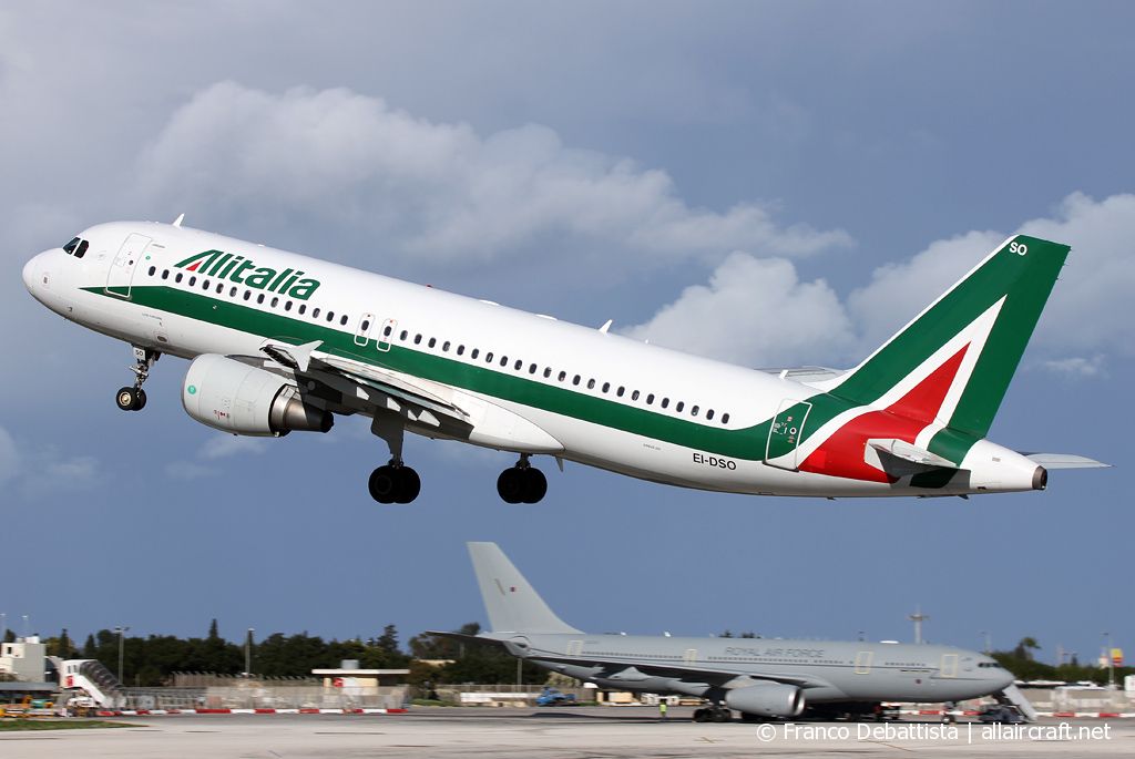 EI-DSO · Airbus A320-216 · (MLA / LMML)