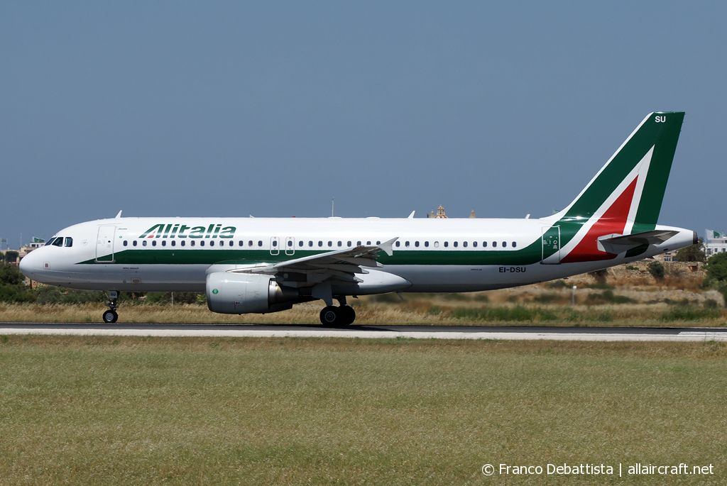EI-DSU · Airbus A320-216 · (MLA / LMML)