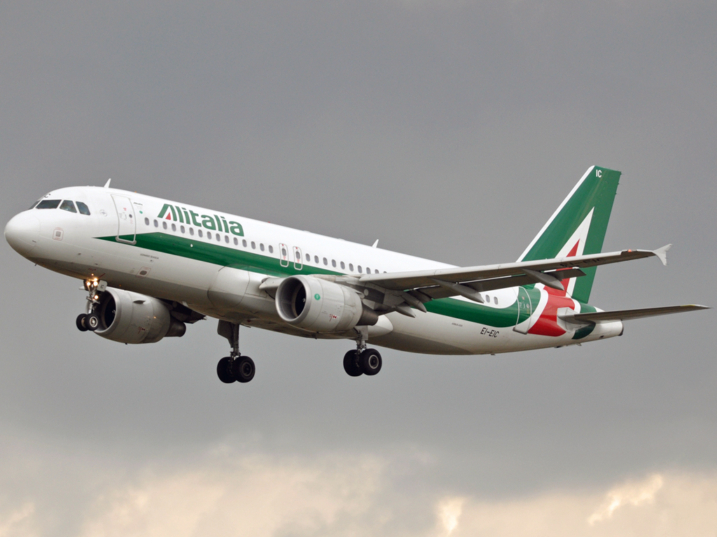 EI-EIC · Airbus A320-216 · (CPH / EKCH)