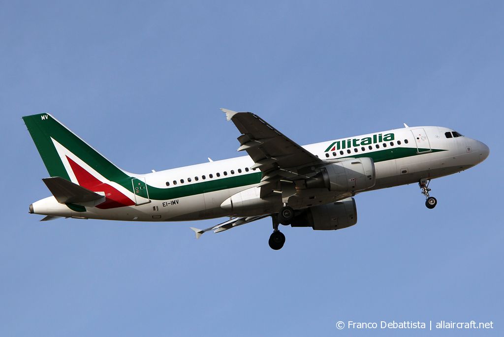 EI-IMV · Airbus A319-111 · (MLA / LMML)