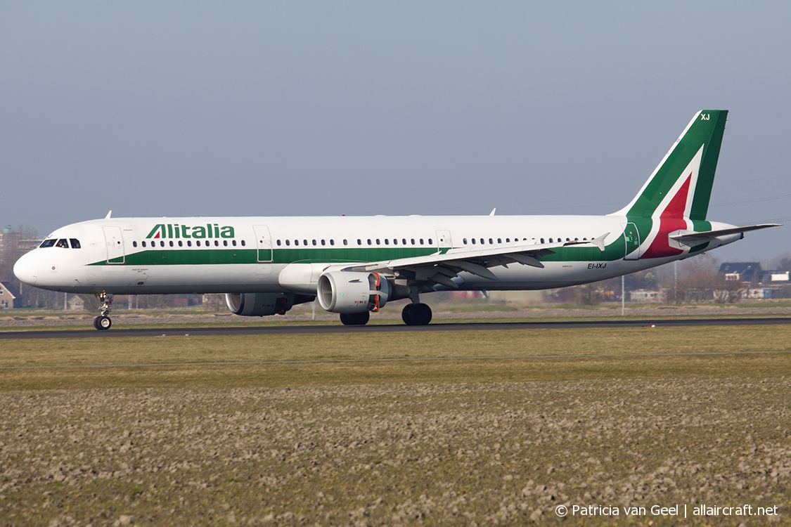 EI-IXJ · Airbus A321-112 · (AMS / EHAM)