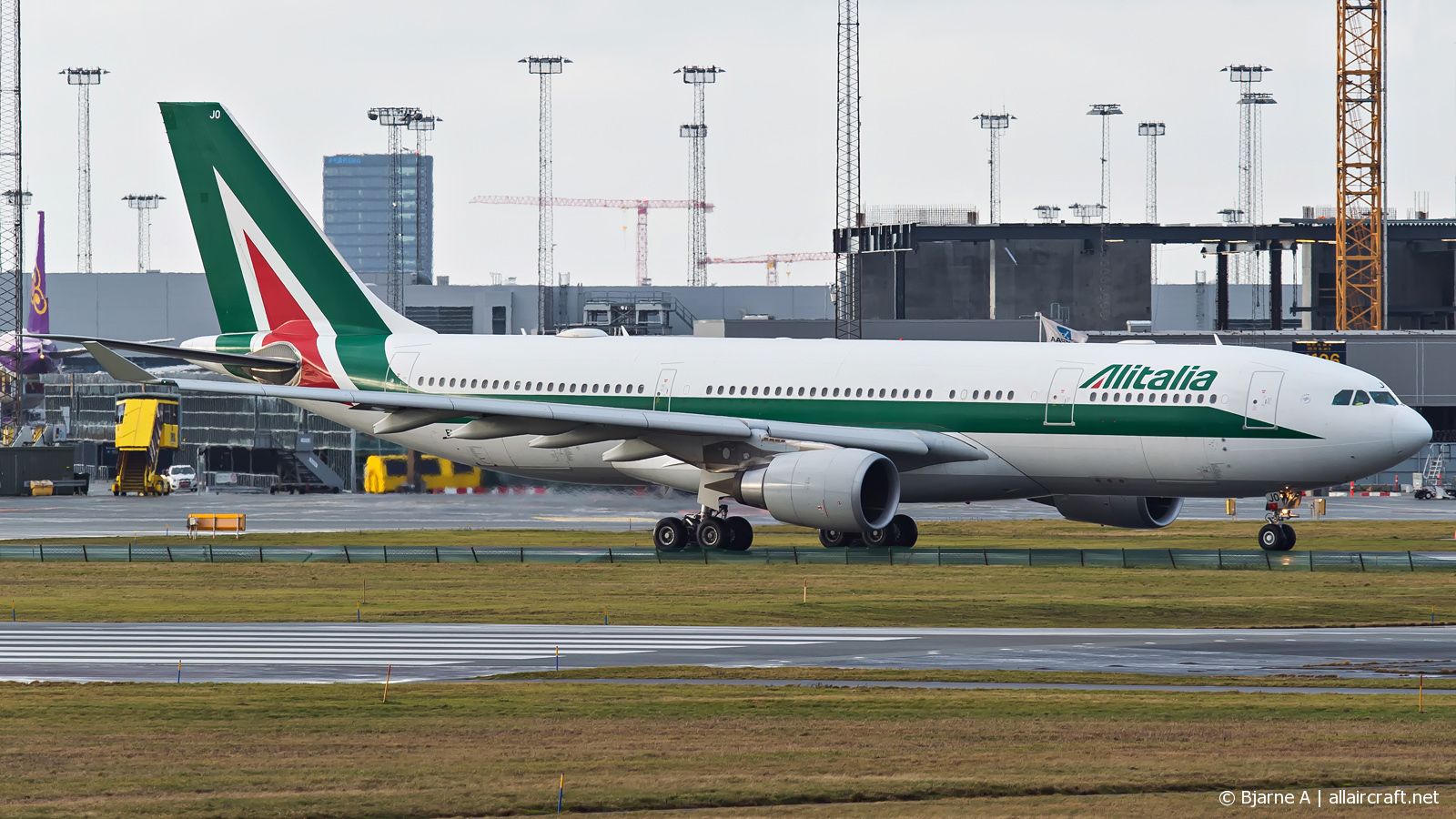 EI-EJO (1327) 2012 Airbus A330-202
