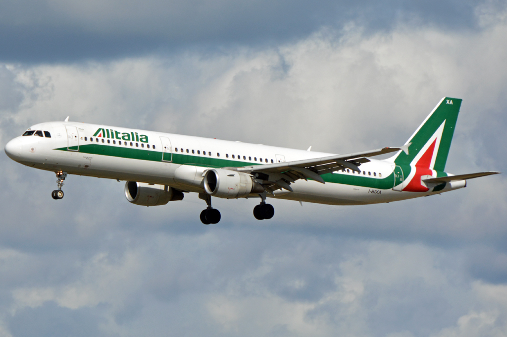 I-BIXA · Airbus A321-112 · (CPH / EKCH)