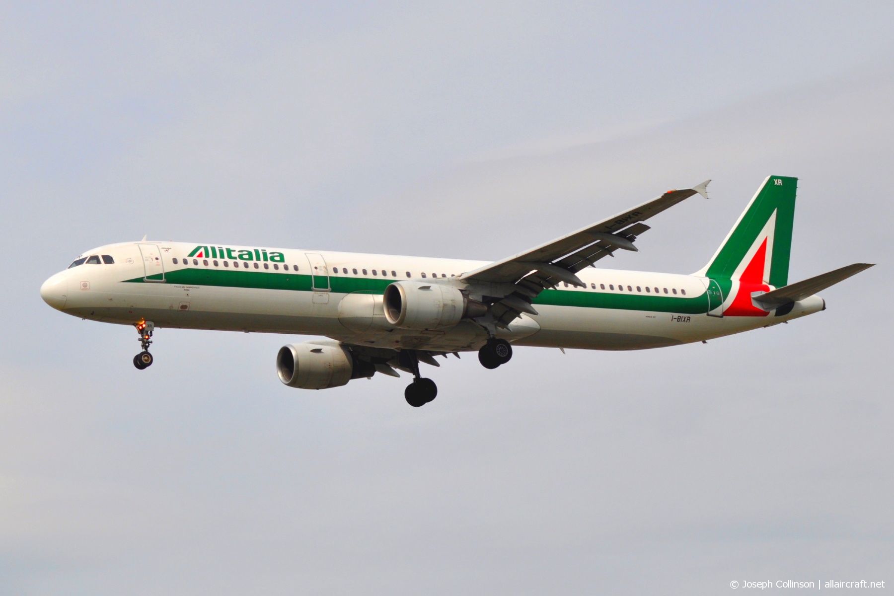 I-BIXR · Airbus A321-112 · (LHR / EGLL)