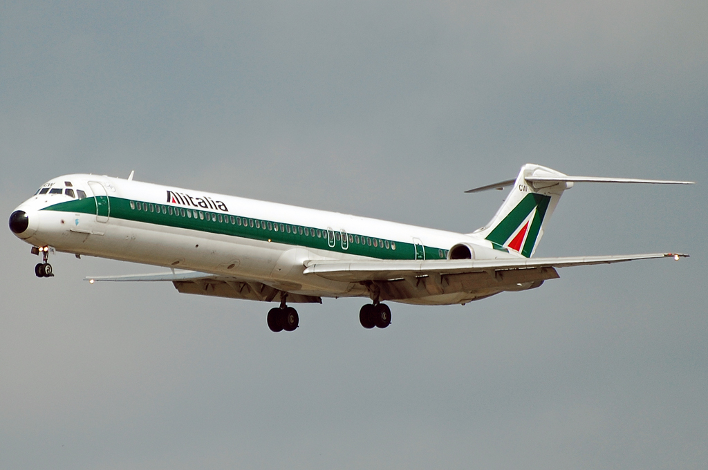 I-DACW · McDonnell Douglas MD-82 · (CPH / EKCH)