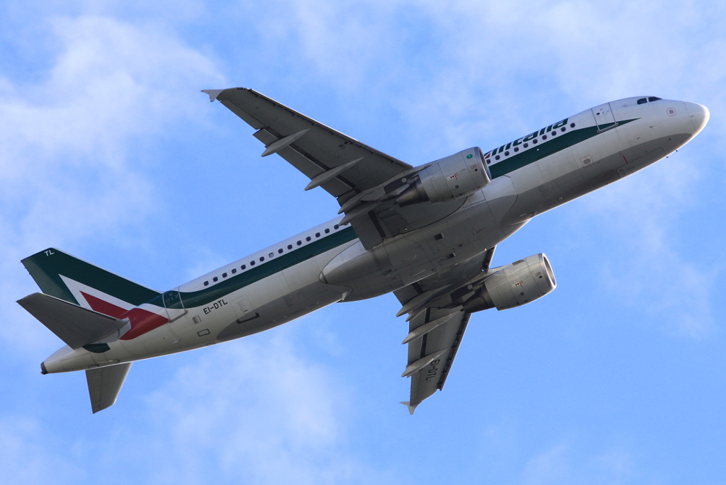 EI-DTL · Airbus A320-216 · (FCO / LIRF)