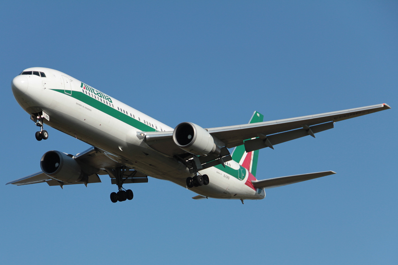 EI-CRD (cn 26259) Boeing 767-31BER
