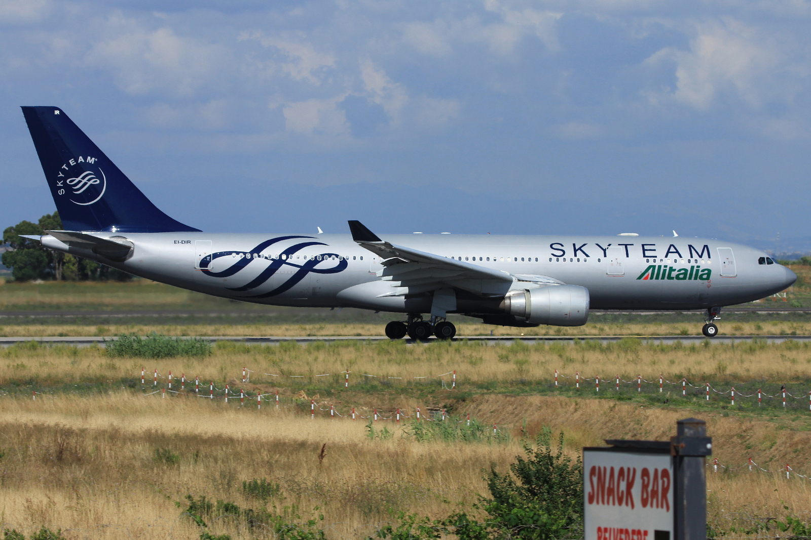 EI-DIR · Airbus A330-202 · (FCO / LIRF)