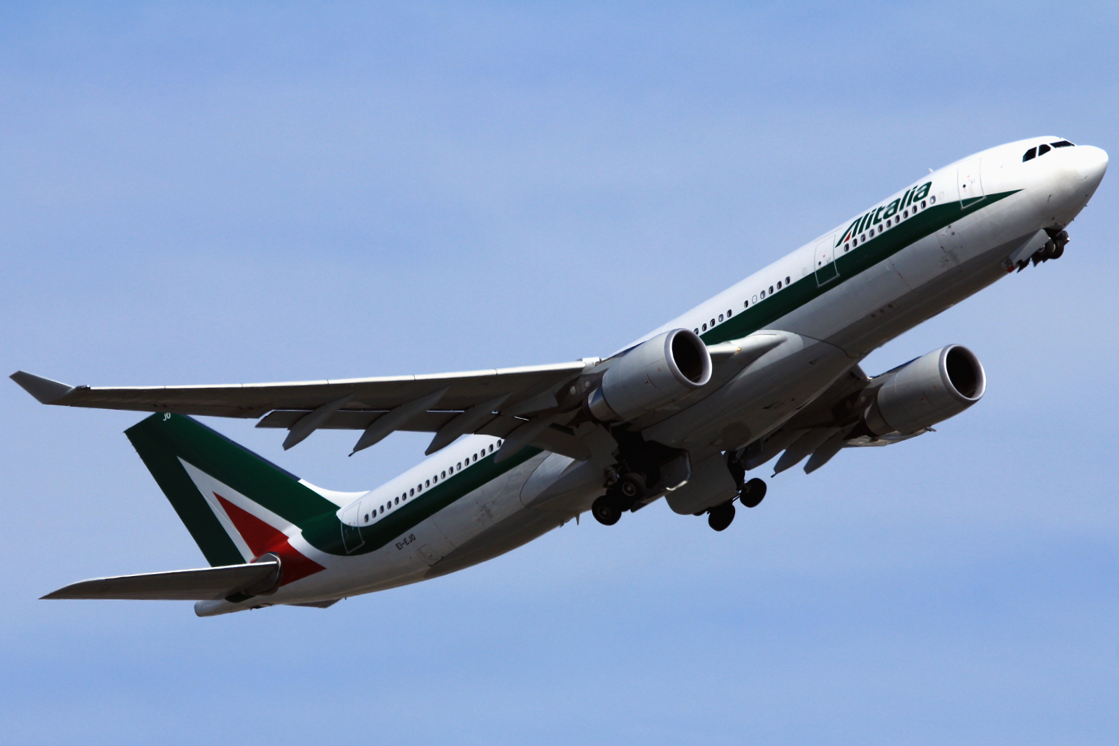 EI-EJO · Airbus A330-202 · (FCO / LIRF)