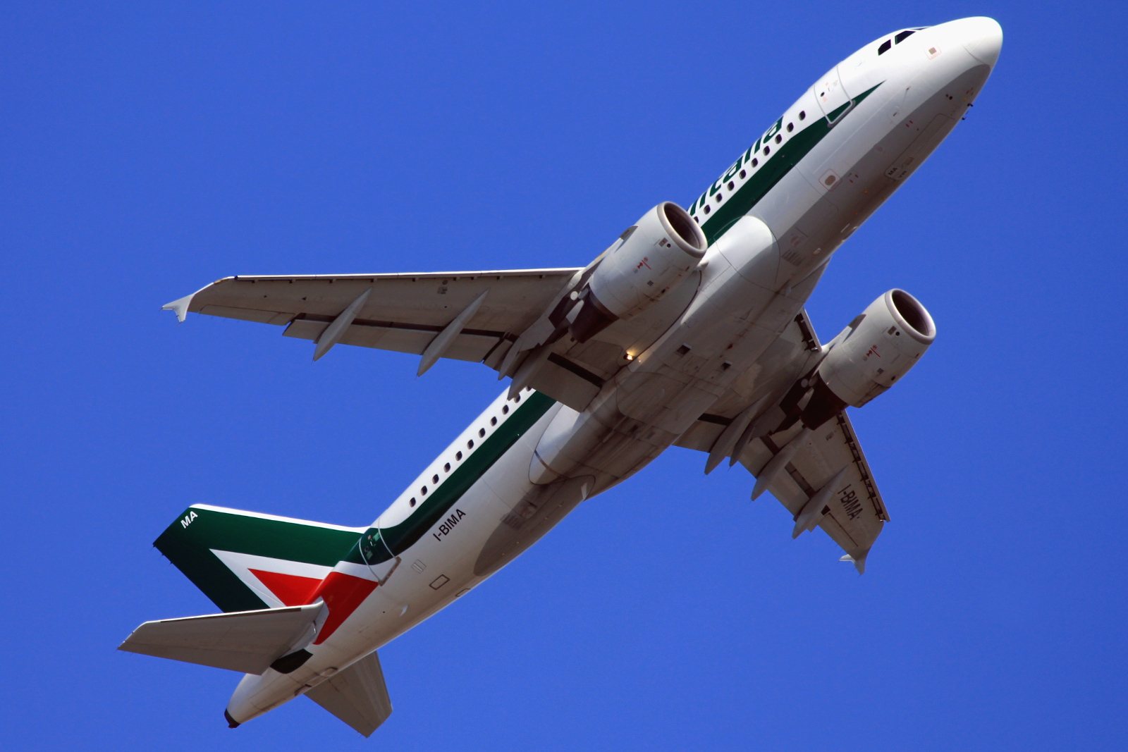 I-BIMA (1722) 2002 Airbus A319-112