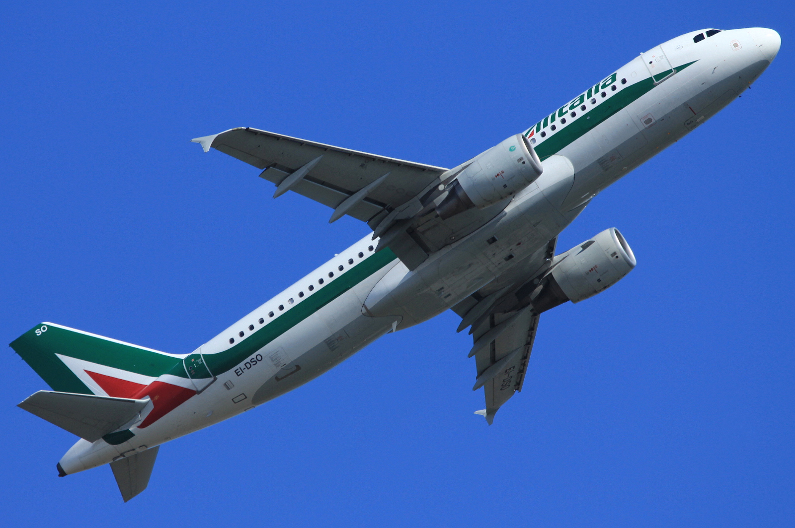 EI-DSO · Airbus A320-216 · (FCO / LIRF)