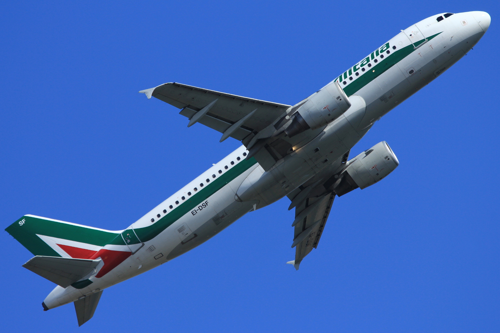EI-DSF · Airbus A320-216 · (FCO / LIRF)