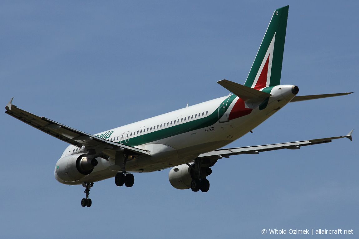 EI-EIE · Airbus A320-216 · (FCO / LIRF)