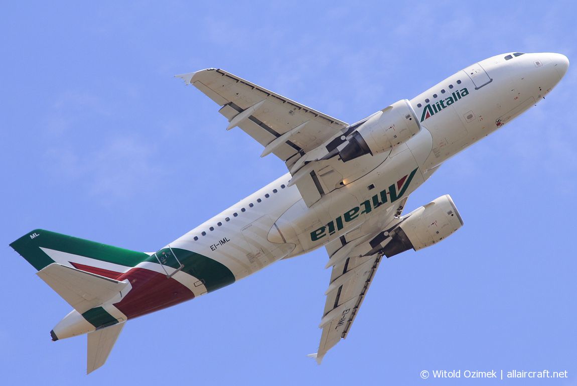 EI-IML (2127) 2004 Airbus A319-112