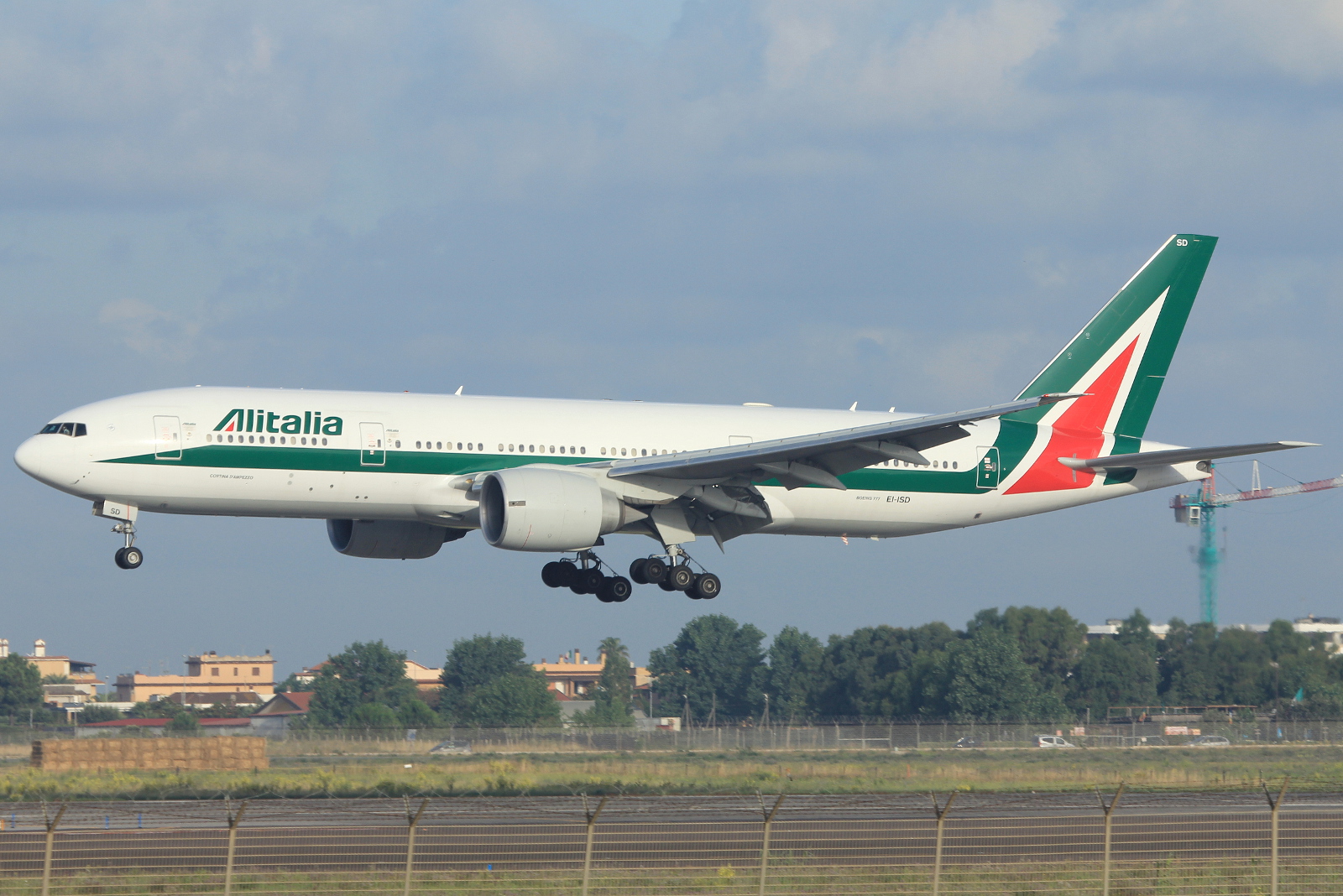 EI-ISD · Boeing 777-243/ER · (FCO / LIRF)