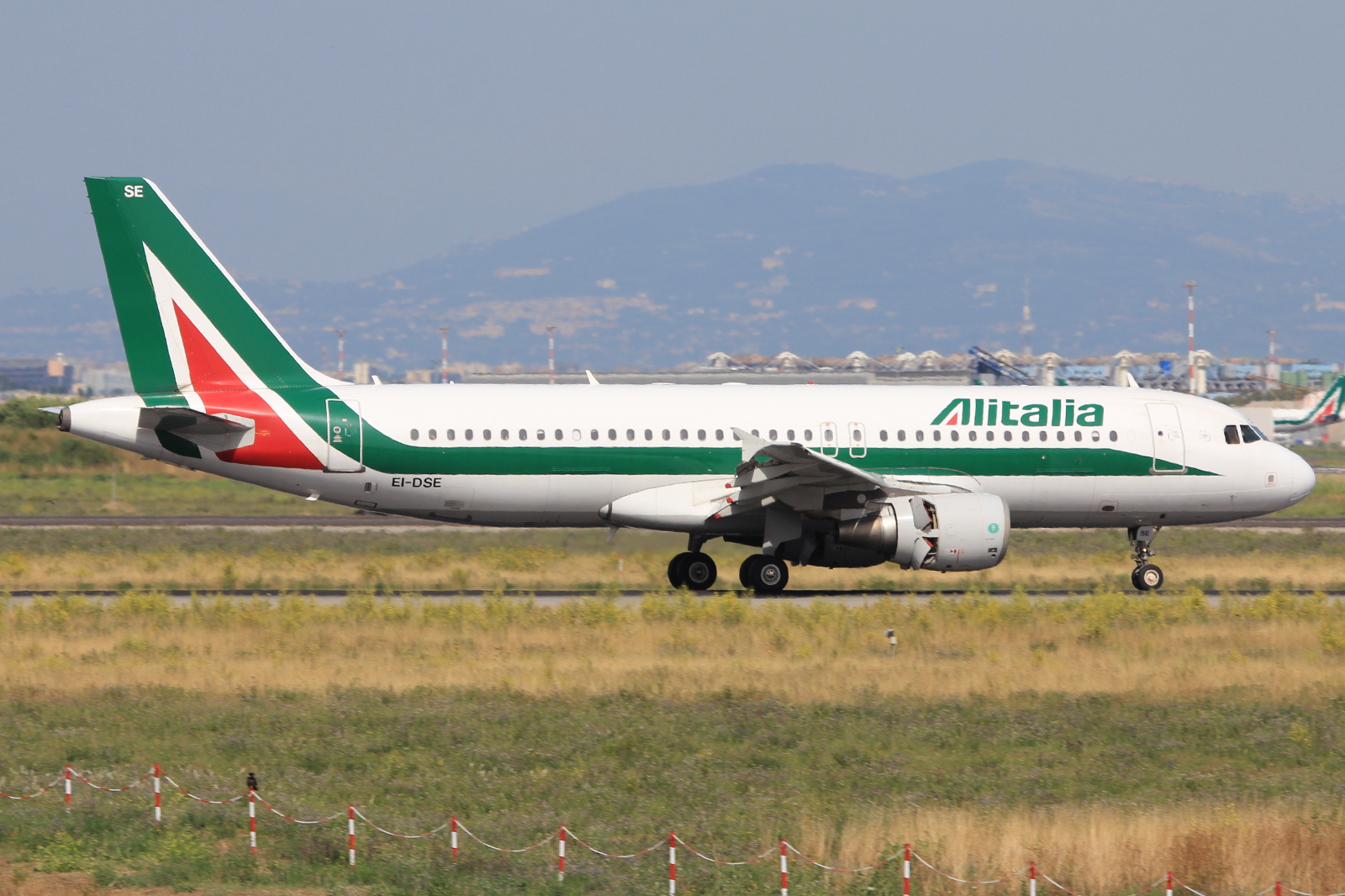 EI-DSE · Airbus A320-216 · (FCO / LIRF)